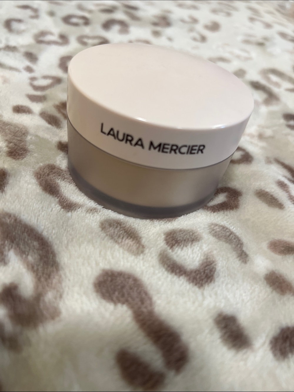 Laura Mercier Translucent Setting Powder